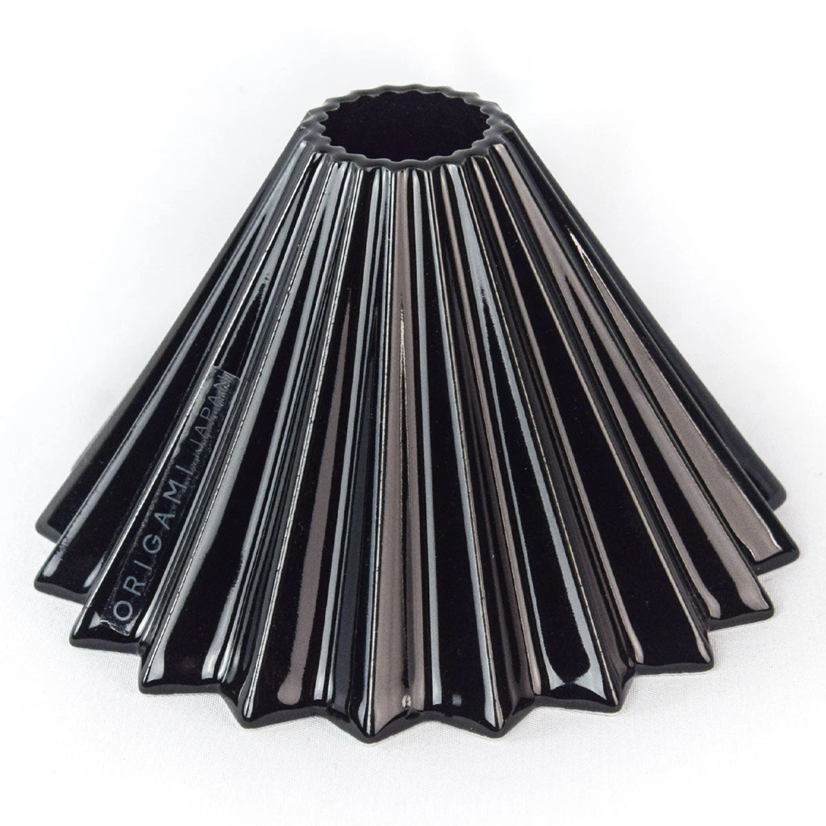ORIGAMI Coffee Dripper - Black BREW 2 ORIGAMI Coffee Dripper - Black BREW