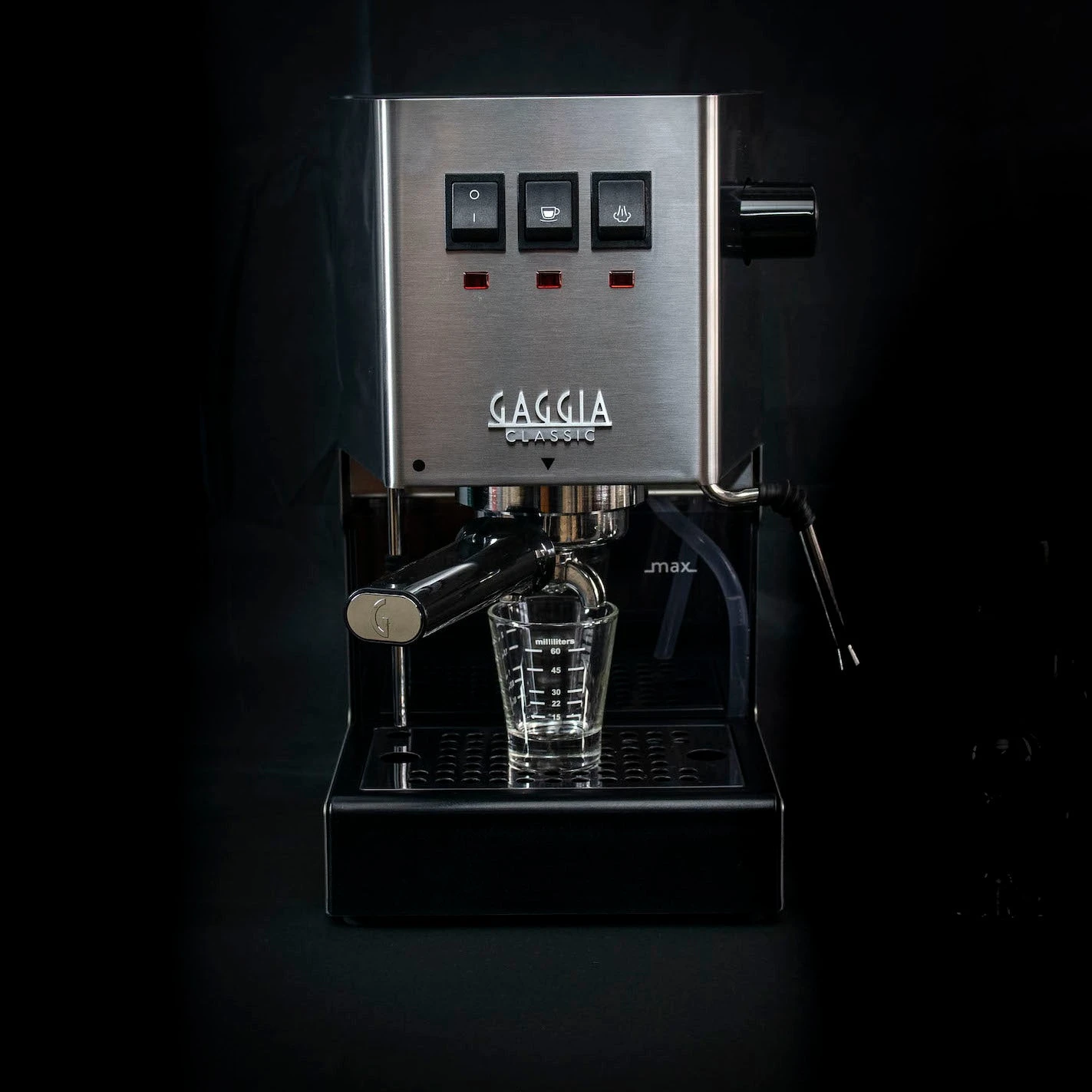 Genius Coffee N' Espresso Equipment Gaggia Classic PRO - Stainless Steel 4 Genius Coffee N' Espresso Equipment Gaggia Classic PRO - Stainless Steel