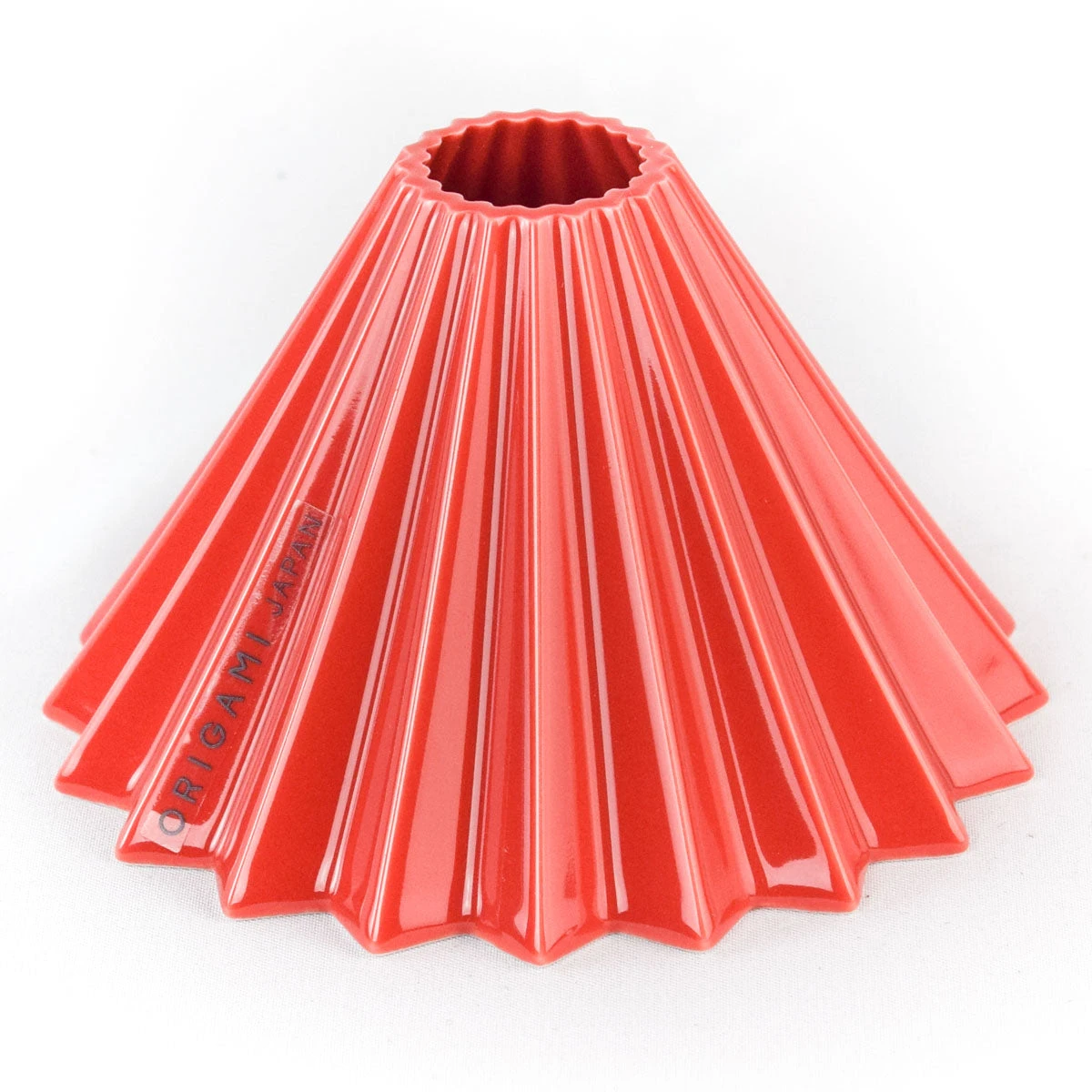 Genius Coffee N' Espresso Equipment Origami Drippers ORIGAMI Coffee Dripper - Red 2 Genius Coffee N' Espresso Equipment Origami Drippers ORIGAMI Coffee Dripper - Red